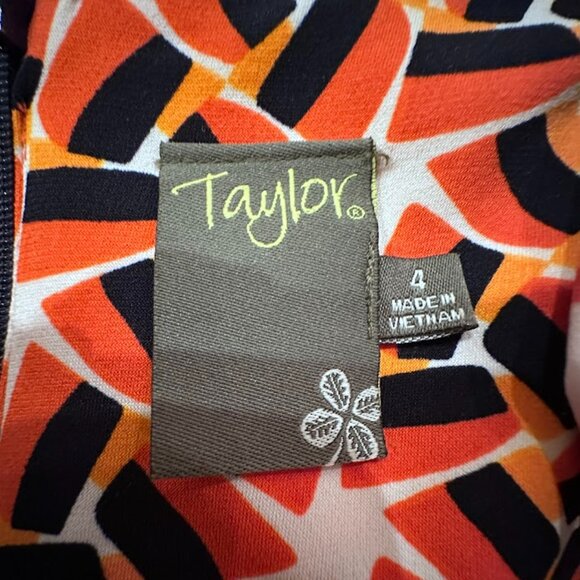 Taylor Dresses Short V Neck Wrap Jersey - Picture 8 of 10